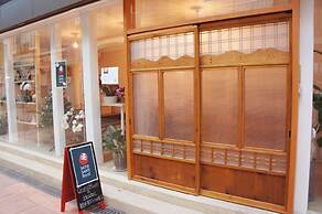 Sato san's Rest - Hostel