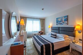 Jura Hotels Mavi Sürmeli Adana