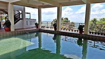 Splash Suites Hotel Tagaytay