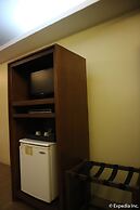 Splash Suites Hotel Laguna