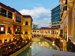 MaxStays Max Pavilion at The Venice Residences