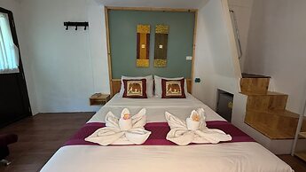 Pai Vintage Garden Resort
