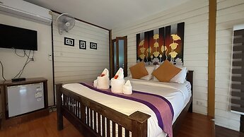 Pai Vintage Garden Resort