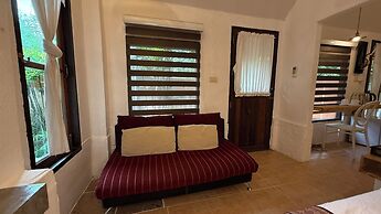 Pai Vintage Garden Resort