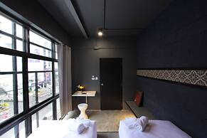 Fulfill Phuket Hostel