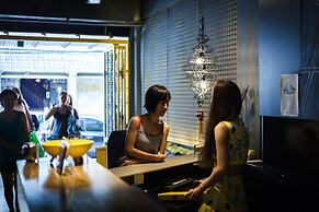 Fulfill Phuket Hostel