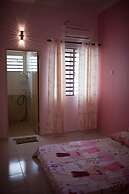 Holidayhome 188 Taman Sejati Suria