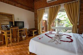 Sen Viet Phu Quoc Resort Sport & Spa