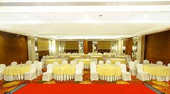 Kalyan Grand - a business hotel
