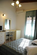 Skiathos Island Suites