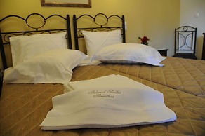 Skiathos Island Suites