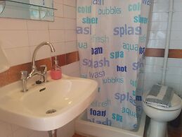 Perdika Mare Guesthouse