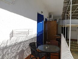 Perdika Mare Guesthouse