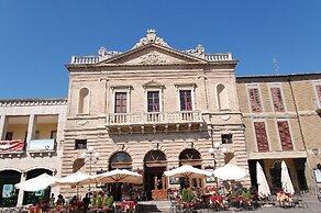Hermitage Hotel