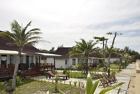 Nakara Long Beach Resort