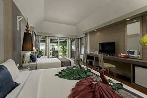 Nakara Long Beach Resort