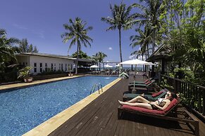 Nakara Long Beach Resort