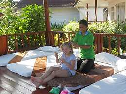 Nakara Long Beach Resort