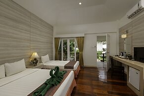 Nakara Long Beach Resort