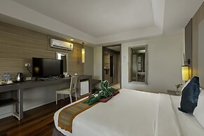 Nakara Long Beach Resort