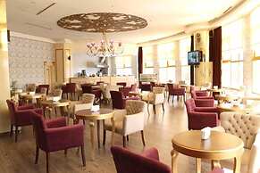 Sanitas Thermal Suites Hotel & Spa