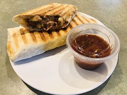 Auberge De Mon Petit Chum B&B