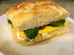 Auberge De Mon Petit Chum B&B