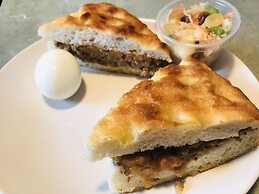 Auberge De Mon Petit Chum B&B