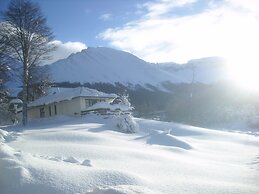 Cabañas Del Martial