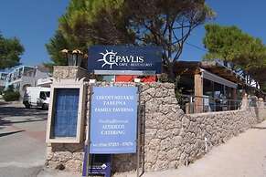 Epavlis Resort