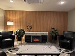 Anchor Inn And Suites