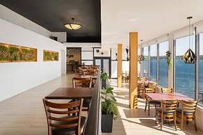 Anchor Inn & Suites, BW Signature Collection
