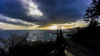 Anchor Inn And Suites