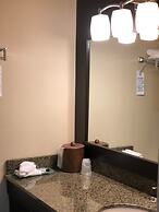 Anchor Inn And Suites