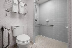 Anchor Inn & Suites, BW Signature Collection