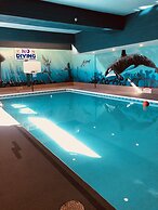 Anchor Inn And Suites