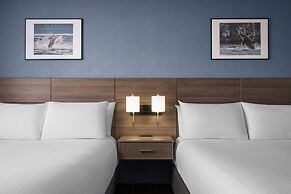 Anchor Inn & Suites, BW Signature Collection