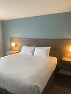 Anchor Inn And Suites