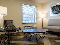 WoodSpring Suites Broken Arrow