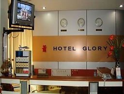 Hotel Glory