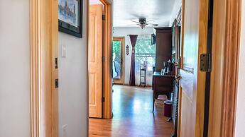 Red Horse Bed and Breakfast