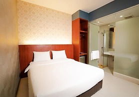 The Crew Hotel Kualanamu International Airport