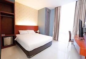 The Crew Hotel Kualanamu International Airport