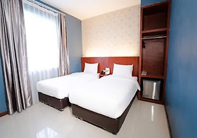 The Crew Hotel Kualanamu International Airport