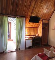 Namkhan Riverside Hotel