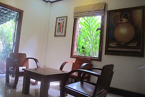 Golden Lotus Place