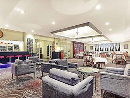 Mercure Maitland Monte Pio