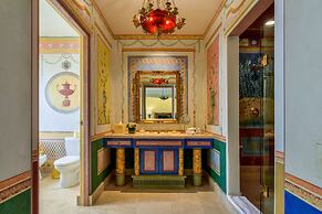 The Villa Casa Casuarina