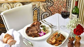 The Villa Casa Casuarina