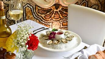 The Villa Casa Casuarina